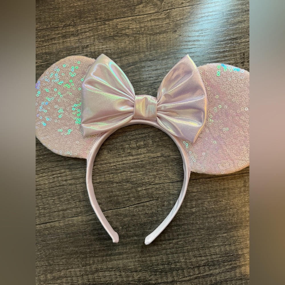 Disney Light Pink Minnie Ears
